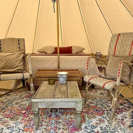 Chambre Au Jardin Tente De Charme Eguzon-Chantome Eksteriør billede